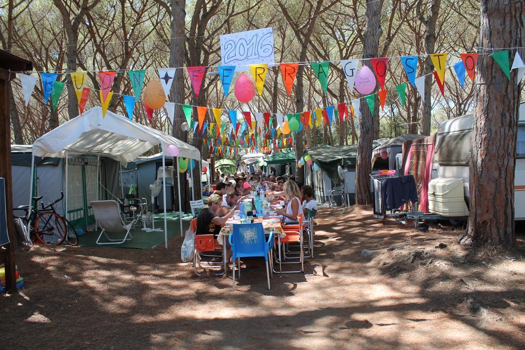 Village Camping Hawaii Албиния Экстерьер фото